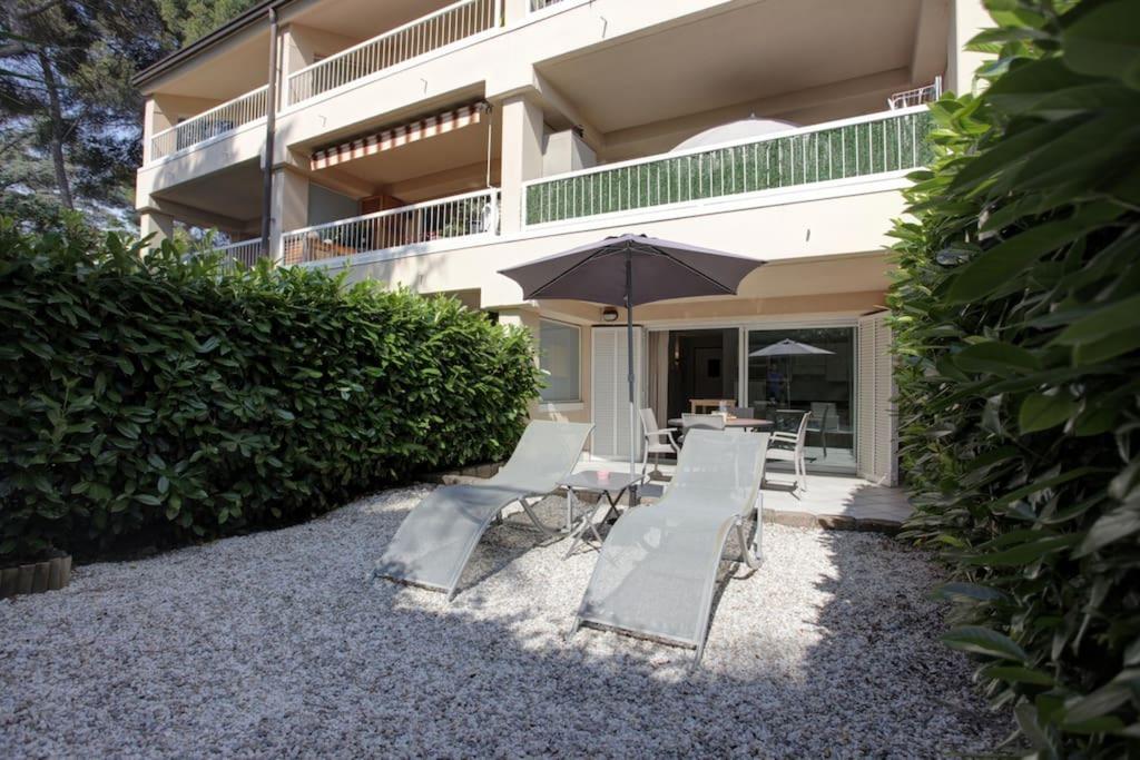 Beautiful Studio Close To Beach Private Parking Вилньов Любе Екстериор снимка